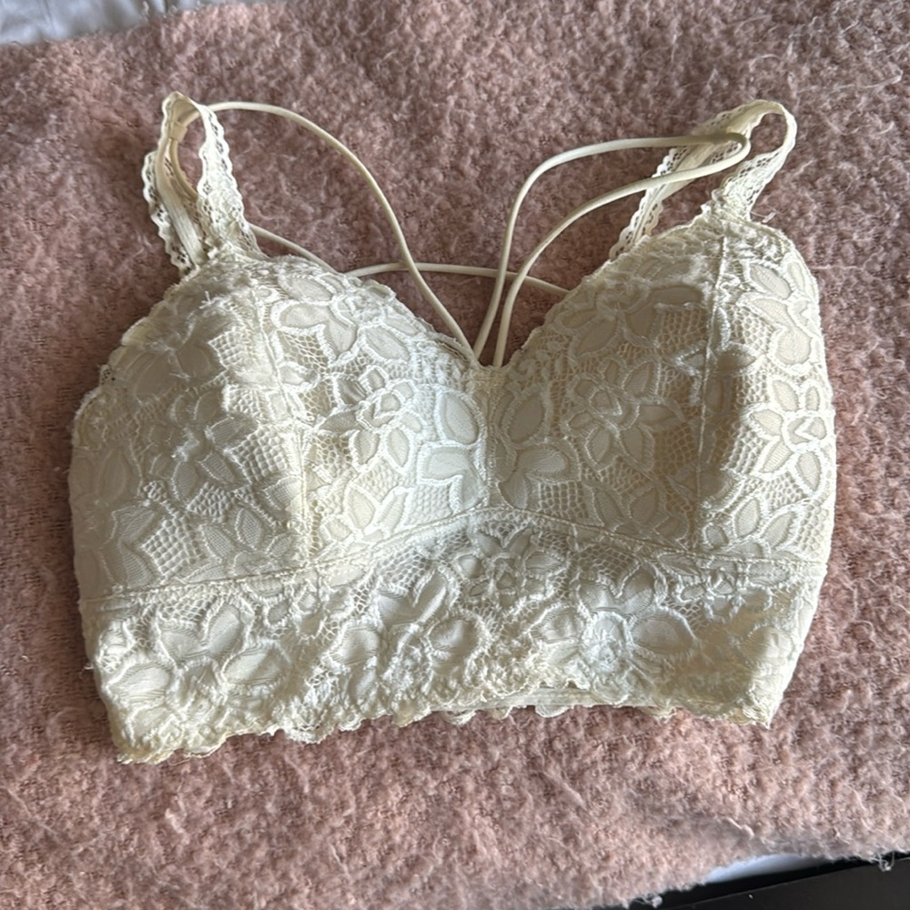 Day Trip white bralette crop top